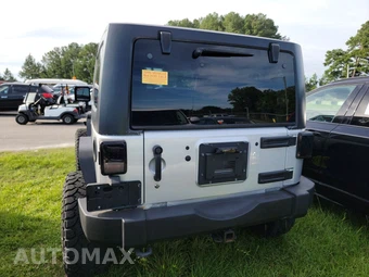 2012 Jeep Wrangler Sport - miniatura 5