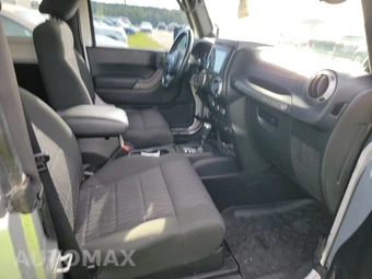 2012 Jeep Wrangler Sport - miniatura 8