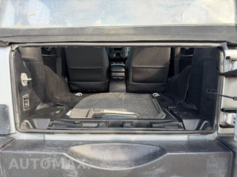 2012 Jeep Wrangler Sport - miniatura 14