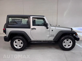 2012 Jeep Wrangler Sport - miniatura 2