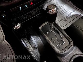 2012 Jeep Wrangler Sport - miniatura 20