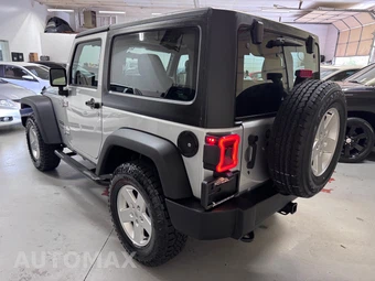 2012 Jeep Wrangler Sport - miniatura 5