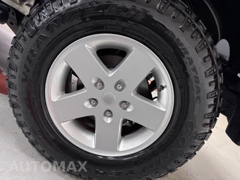 2012 Jeep Wrangler Sport - miniatura 9