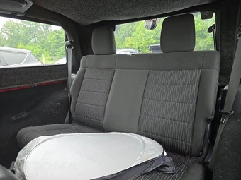 2012 Jeep Wrangler Sport – miniatura 13