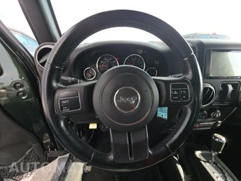 2012 Jeep Wrangler Sport – miniatura 10