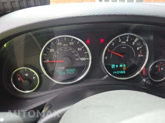 2012 Jeep Wrangler Sport – miniatura 9