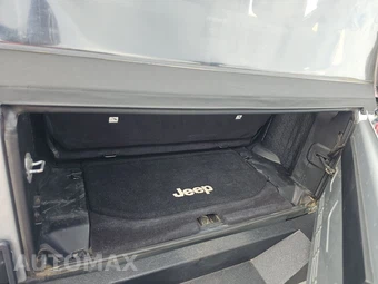 2012 Jeep Wrangler Sport - miniatura 16