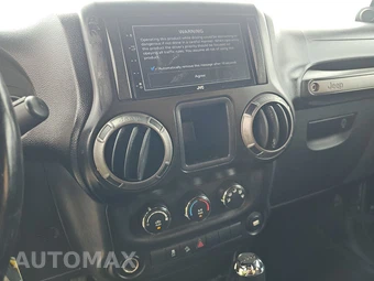 2012 Jeep Wrangler Sport - miniatura 11