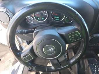 2012 Jeep Wrangler Sport – miniatura 10