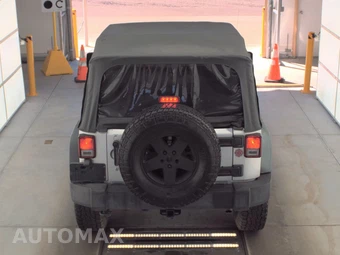2012 Jeep Wrangler Sport – miniatura 5