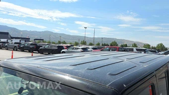 2012 Jeep Wrangler Unlimited Altitude Edition - miniatura 17