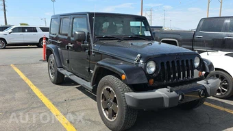 2012 Jeep Wrangler Unlimited Altitude Edition - miniatura 21
