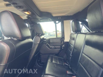 2012 Jeep Wrangler Unlimited Altitude Edition - miniatura 13