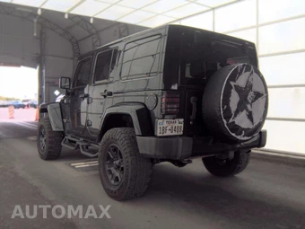 2012 Jeep Wrangler Unlimited Altitude Edition - miniatura 6