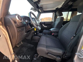 2012 Jeep Wrangler Unlimited Rubicon - miniatura 10