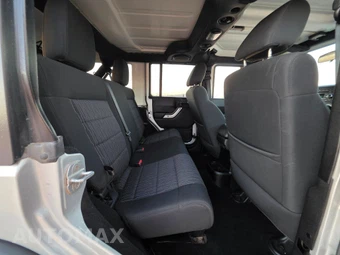 2012 Jeep Wrangler Unlimited Rubicon - miniatura 13