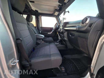 2012 Jeep Wrangler Unlimited Rubicon - miniatura 14