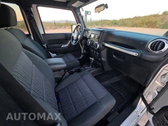 2012 Jeep Wrangler Unlimited Rubicon - miniatura 15