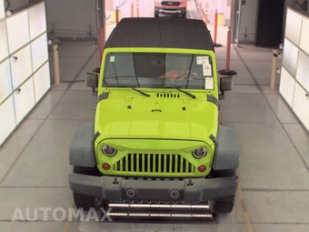2012 Jeep Wrangler Unlimited Rubicon – miniatura 2