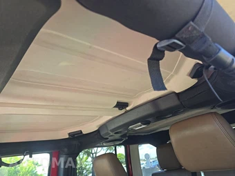 2012 Jeep Wrangler Unlimited Rubicon - miniatura 18