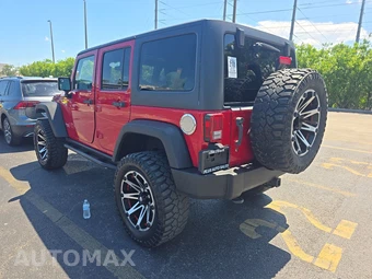 2012 Jeep Wrangler Unlimited Rubicon - miniatura 6