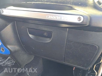 2012 Jeep Wrangler Unlimited Rubicon - miniatura 19