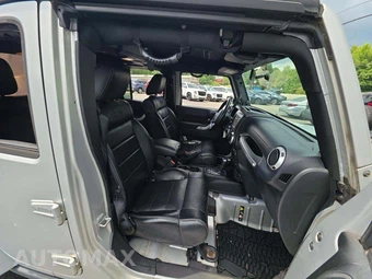2012 Jeep Wrangler Unlimited Rubicon - miniatura 18
