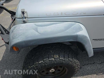 2012 Jeep Wrangler Unlimited Rubicon - miniatura 24