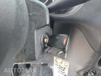 2012 Jeep Wrangler Unlimited Rubicon - miniatura 8