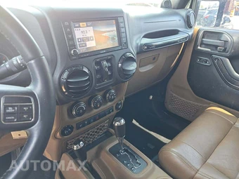 2012 Jeep Wrangler Unlimited Rubicon – miniatura 10