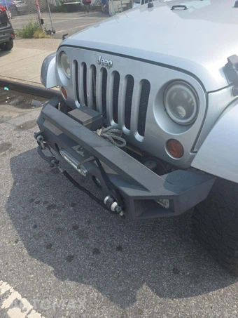 2012 Jeep Wrangler Unlimited Sahara - miniatura 21