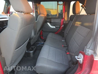 2012 Jeep Wrangler Unlimited Sahara - miniatura 13