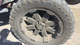 2012 Jeep Wrangler Unlimited Sahara - miniatura 20