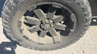 2012 Jeep Wrangler Unlimited Sahara - miniatura 30