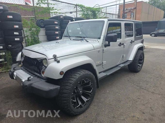 2012 Jeep Wrangler Unlimited Sahara - car from the USA, Manheim Buy-Now listing at AUTOMAX