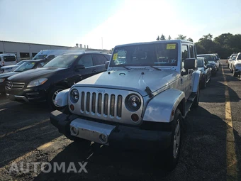 2012 Jeep Wrangler Unlimited Sahara – miniatura 2