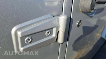 2012 Jeep Wrangler Unlimited Sahara – miniatura 26