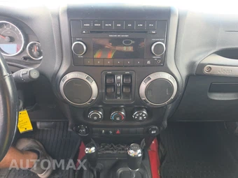 2012 Jeep Wrangler Unlimited Sport - miniatura 11