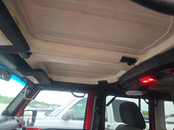 2012 Jeep Wrangler Unlimited Sport - miniatura 17