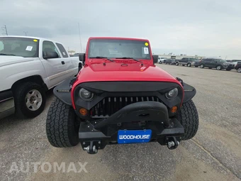 2012 Jeep Wrangler Unlimited Sport - miniatura 2