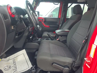 2012 Jeep Wrangler Unlimited Sport - miniatura 7