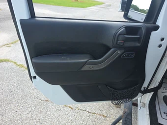 2012 Jeep Wrangler Unlimited Sport – miniatura 9