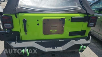 2012 Jeep Wrangler Unlimited Sport - miniatura 31