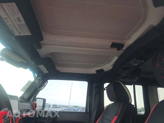 2012 Jeep Wrangler Unlimited Sport - miniatura 17