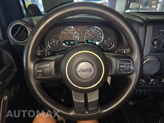 2012 Jeep Wrangler Unlimited Sport - miniatura 10