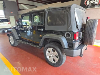 2012 Jeep Wrangler Unlimited Sport - miniatura 6