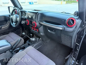 2012 Jeep Wrangler Unlimited Sport - miniatura 16