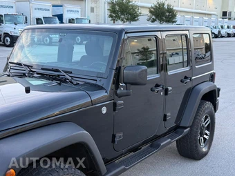 2012 Jeep Wrangler Unlimited Sport - miniatura 29