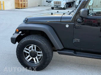 2012 Jeep Wrangler Unlimited Sport - miniatura 35