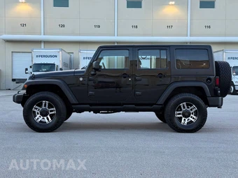 2012 Jeep Wrangler Unlimited Sport - miniatura 6
